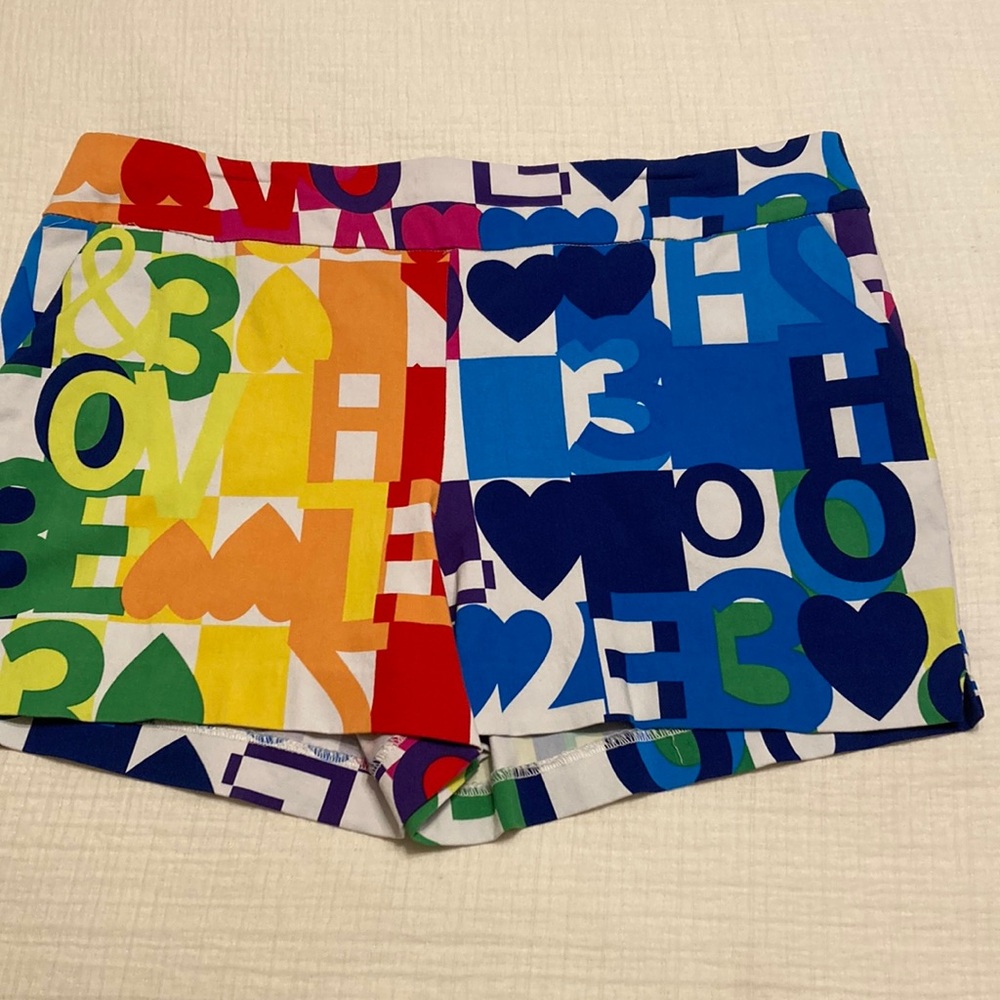 Like New Colorful New York and Company XL Shorts with Pockets